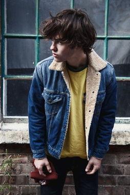 欧美狂野男图片,欧美狂野男子的独特魅力解析